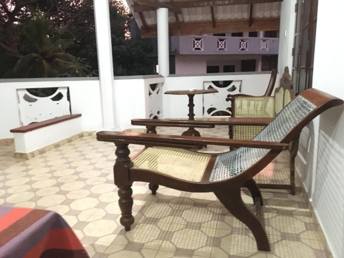 Rock House Hotell Unawatuna Eksteriør bilde