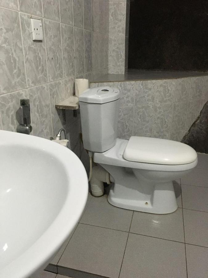 Rock House Hotell Unawatuna Eksteriør bilde